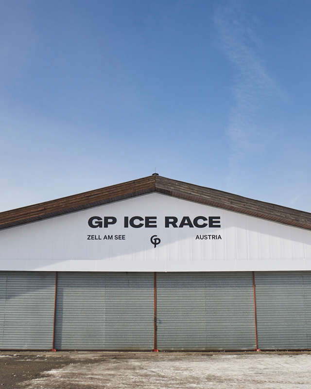 Shows Picture of 1080x1350_220127-Porsche-Design-GP-Icerace--1109.jpg