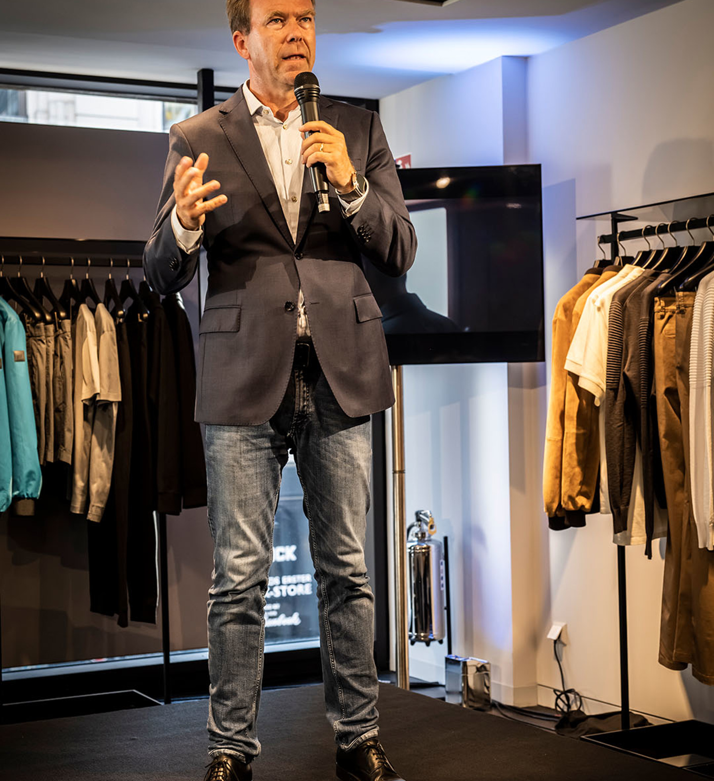 Shows Picture of Porsche_Design_Store_Event (4).jpg