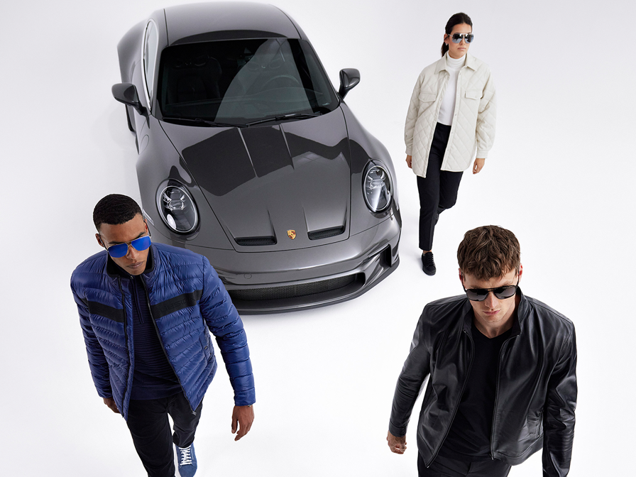 Shows Picture of Slider_0005_Casual_Look-3_Porsche-Design_FW23_2933_lowRes_72dpi.png