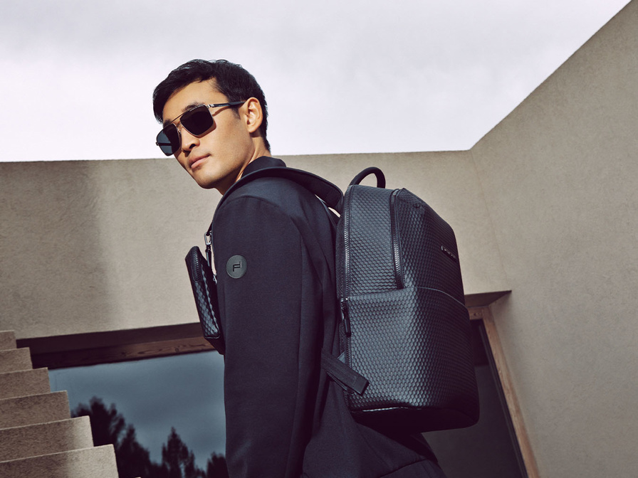Shows Picture of fashion-collection-male-models_0002_PD_010_1538_10Shot_FINAL.jpg