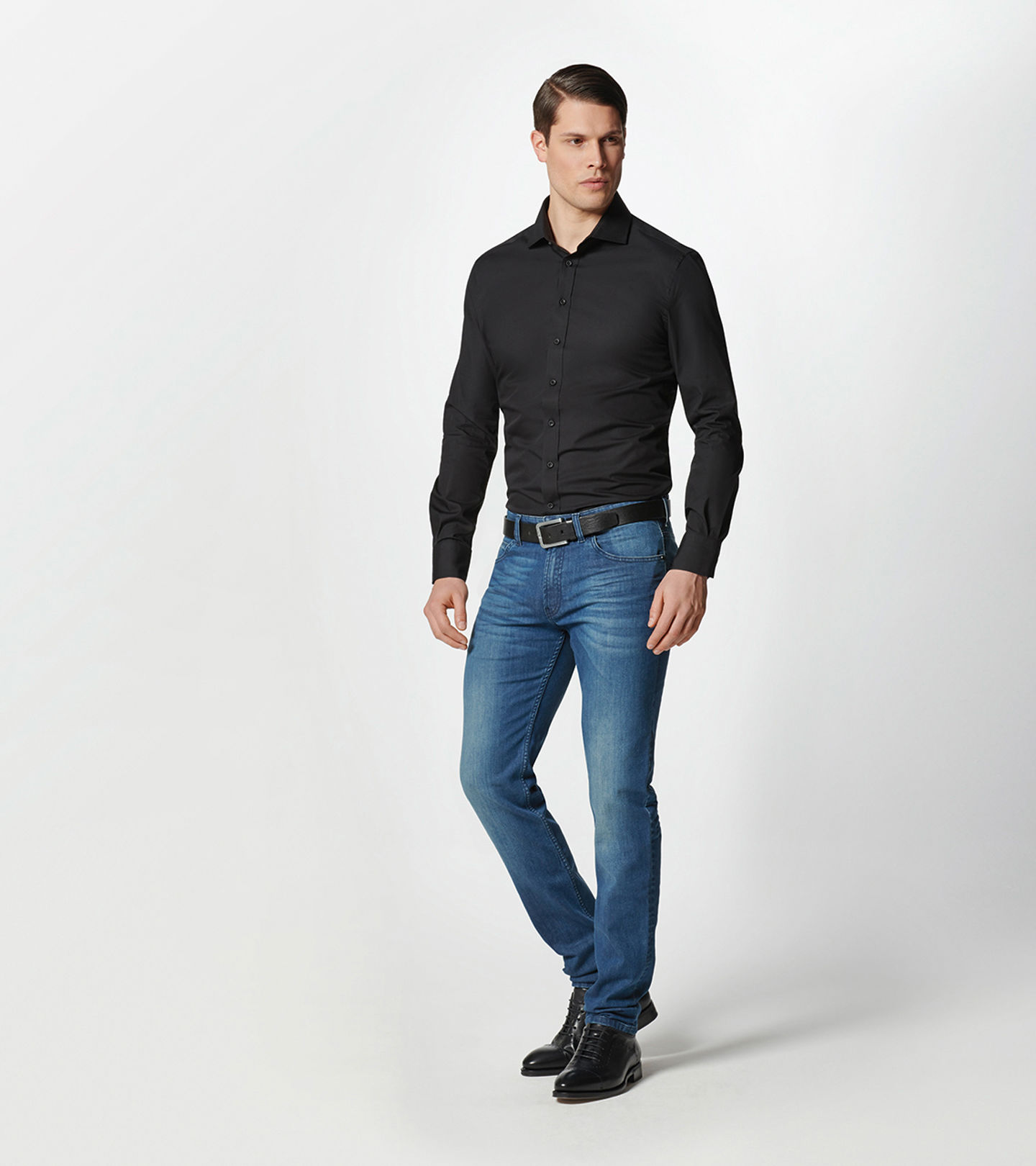 Front Full view of product with ean 4046901692117