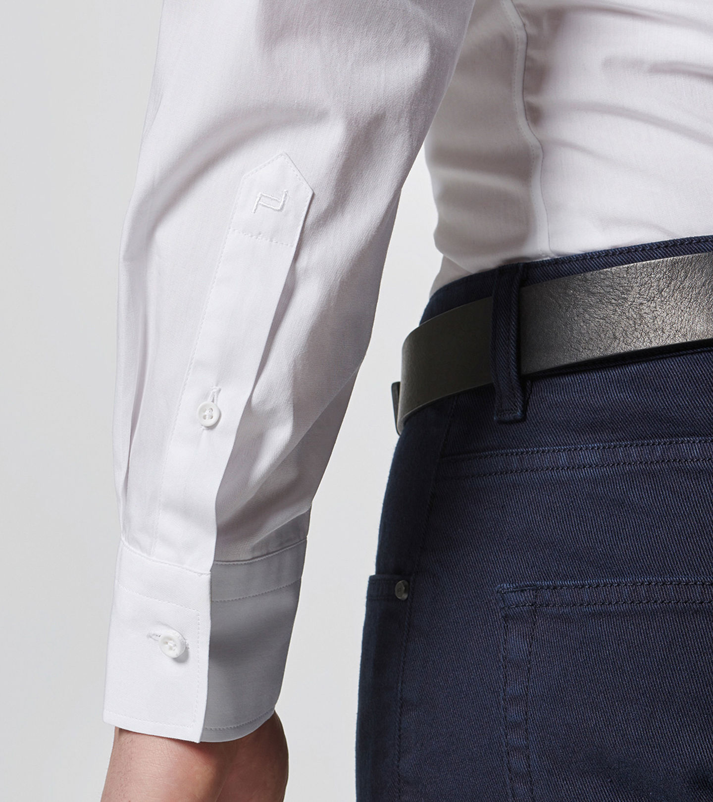 Front Near view of product with ean 4046901692285