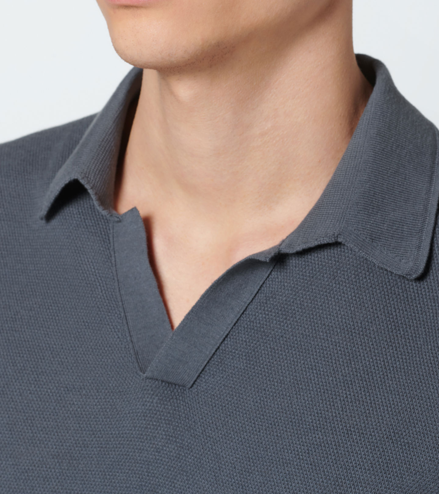 Front Near view of product with ean 4046901143398