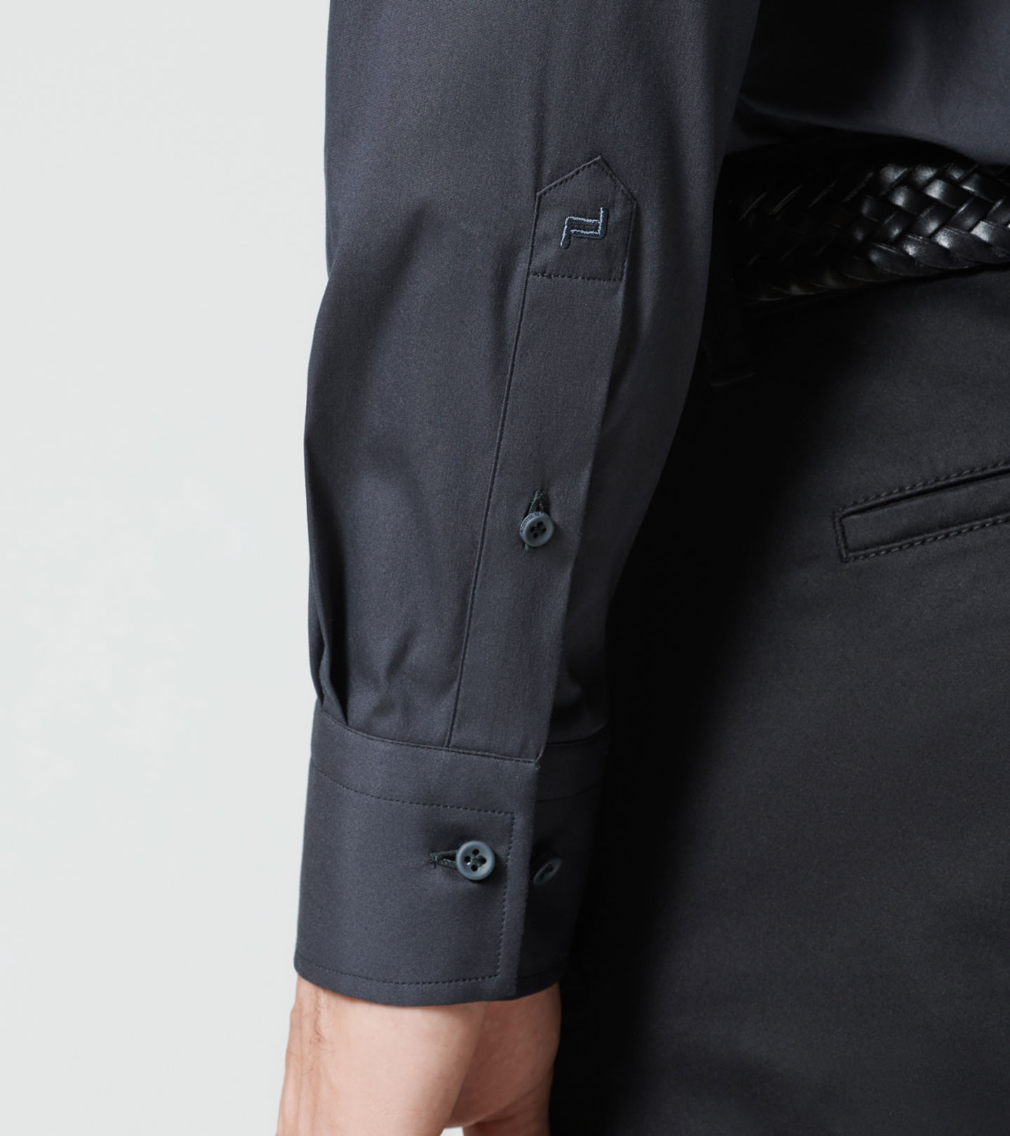 Side Near Middle view of product with ean 4046901690526