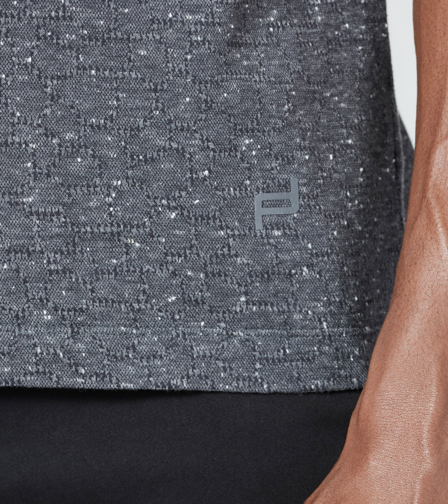 Side Near Middle view of product with ean 4046901695422