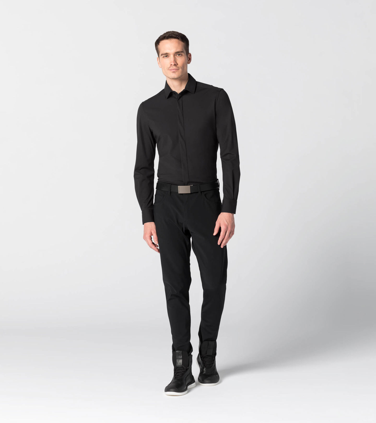 Front Near view of product with ean 4056487010991
