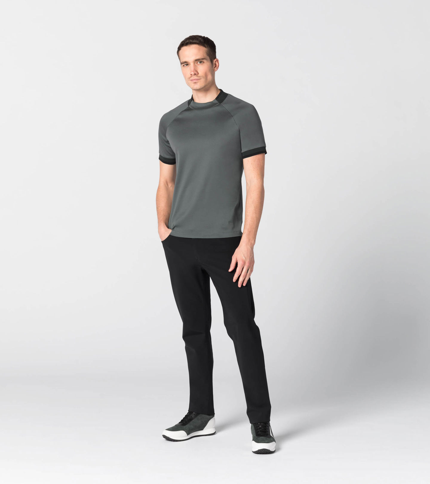 Front Wide view of product with ean 4056487017884