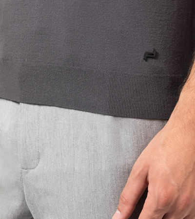 Front Near view of product with ean 4056487023601