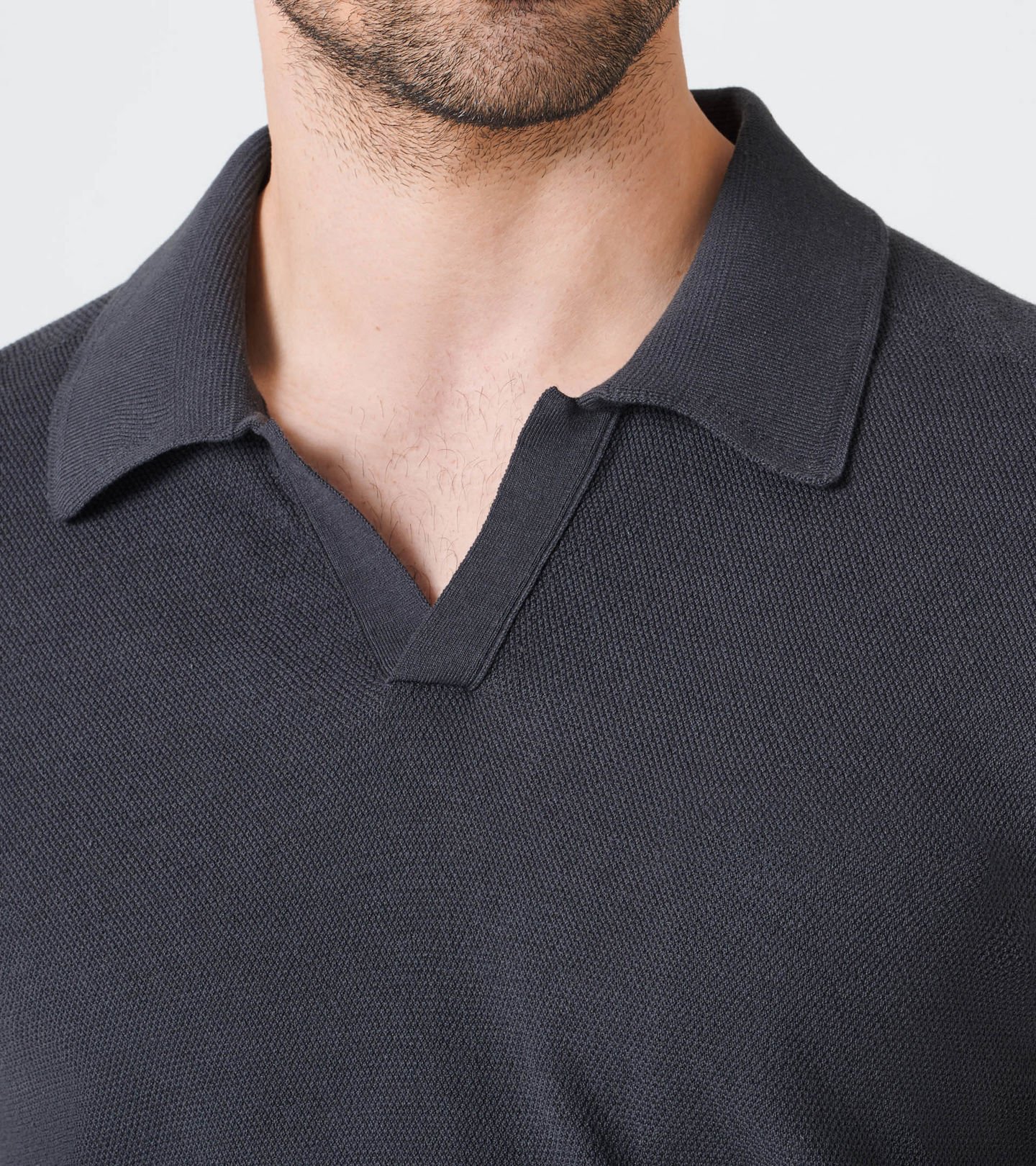 Front Near view of product with ean 4046901571801