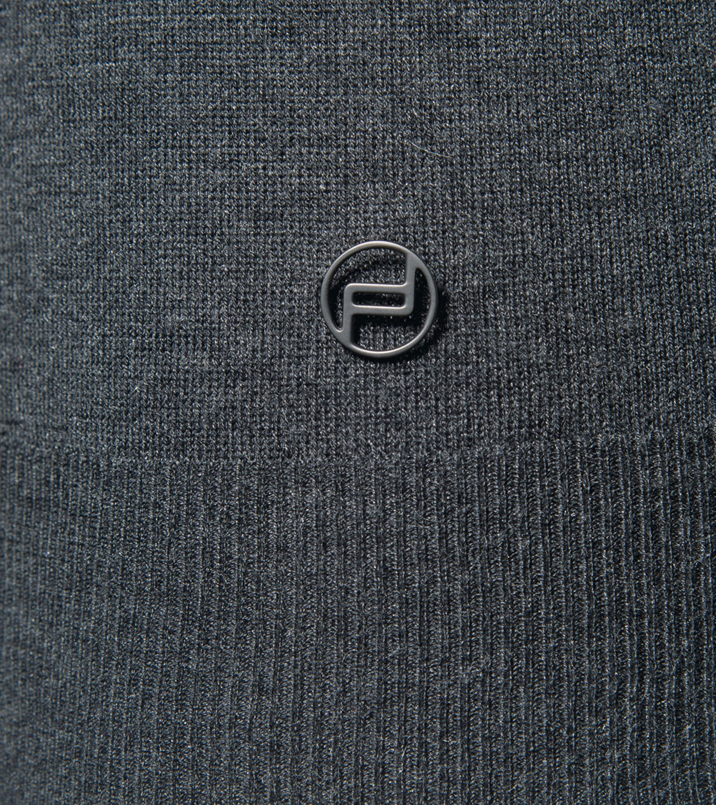 Front Near view of product with ean 4046901669485