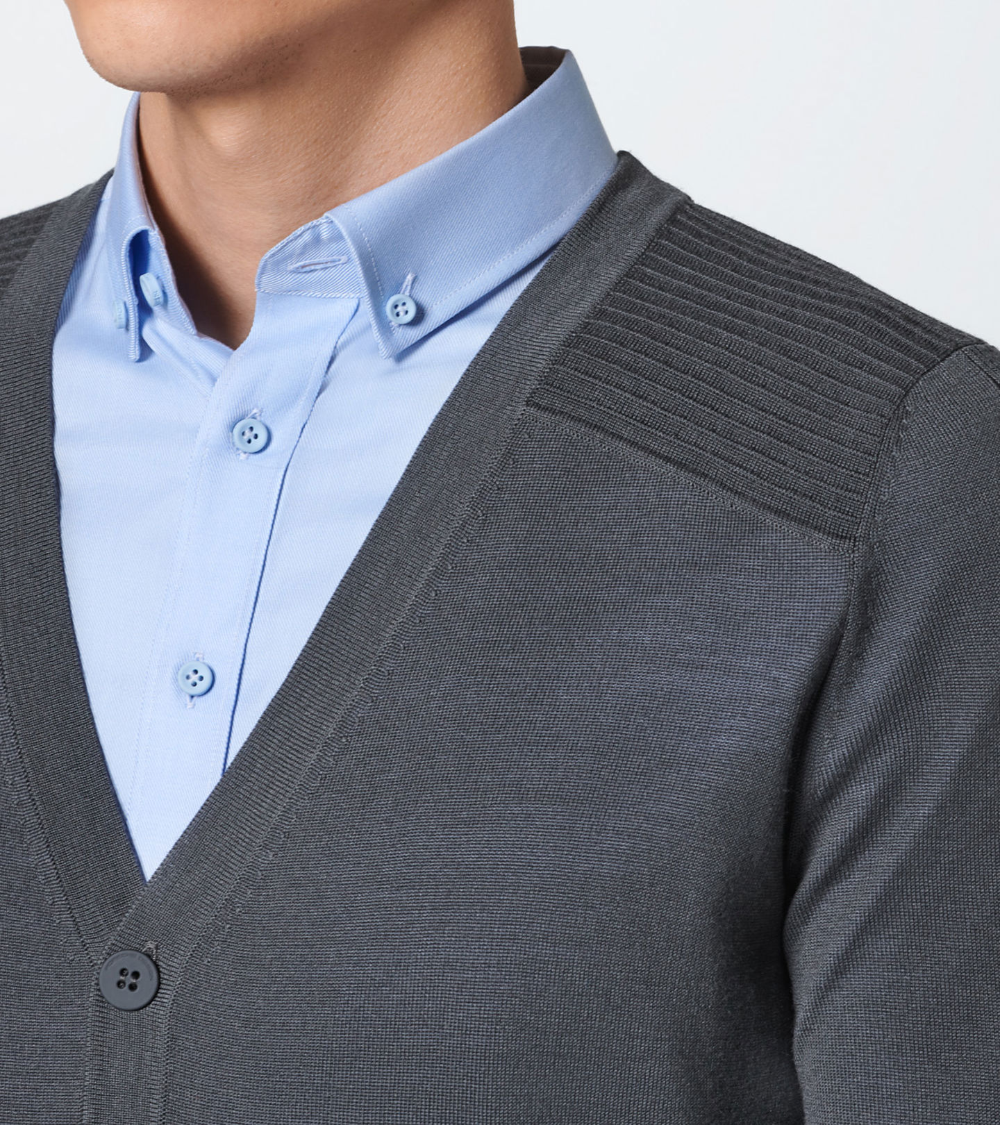 Front Near view of product with ean 4046901181048