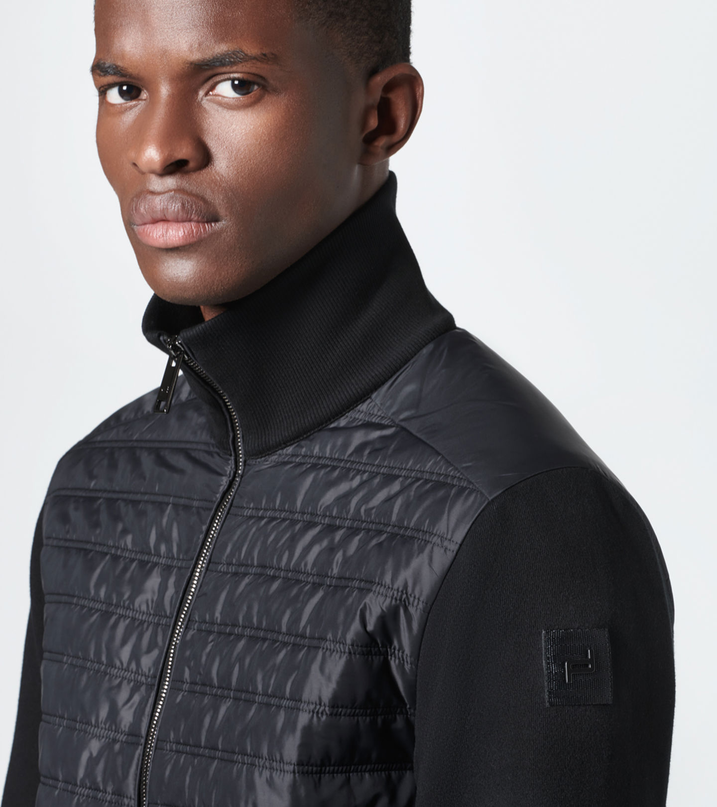 Front Near view of product with ean 4046901189983