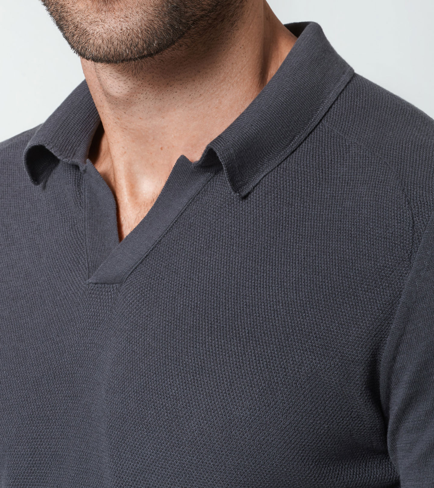 Front Near view of product with ean 4046901684280