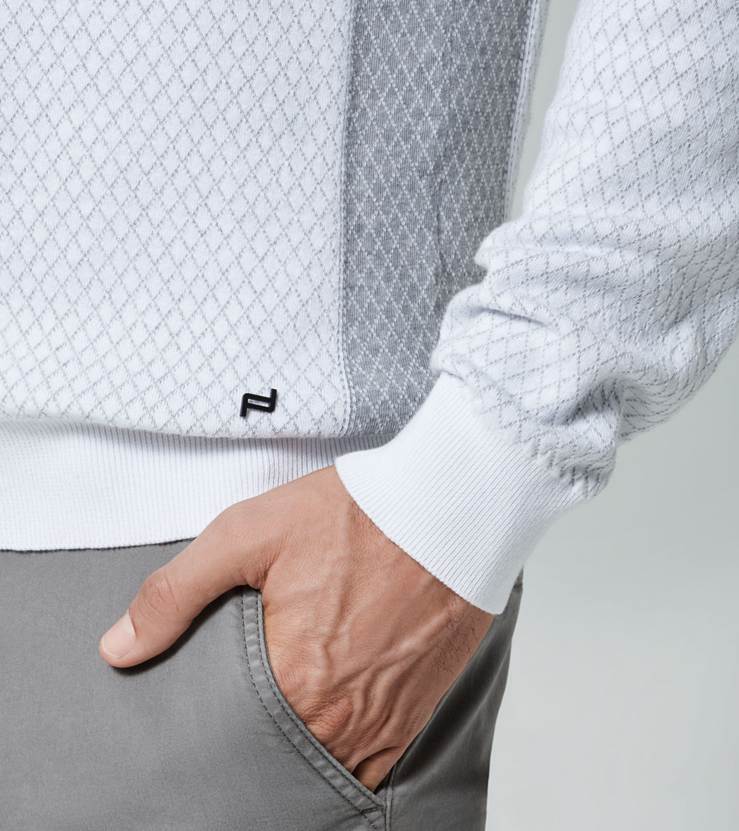 Front Near view of product with ean 4046901913113