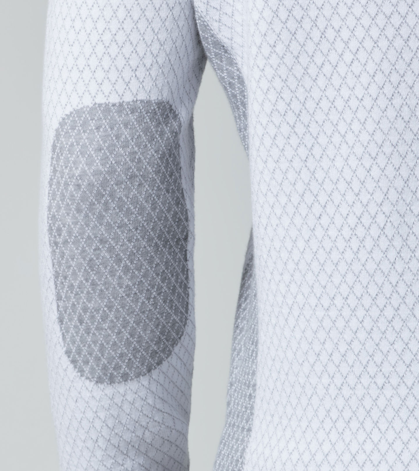 Side Near Middle view of product with ean 4046901913113