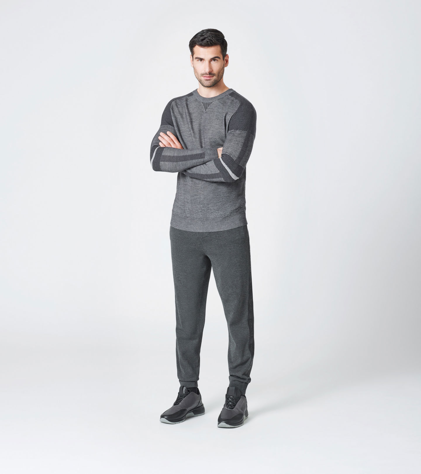 Front Wide view of product with ean 4046901592301