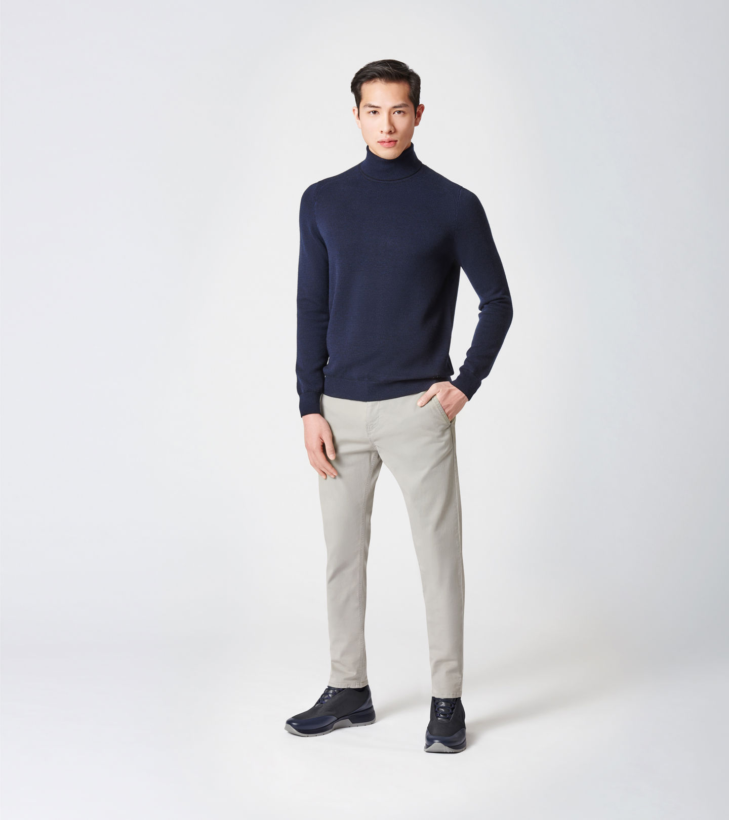Front Wide view of product with ean 4046901679163