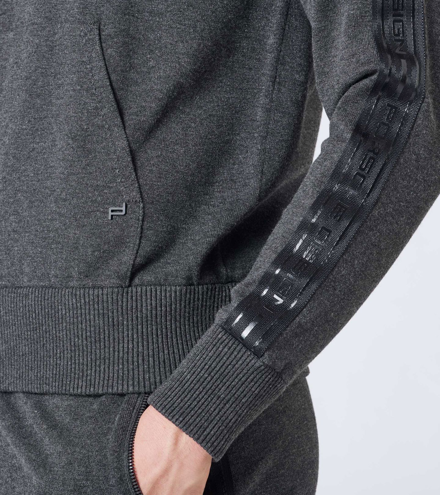 Side Near Middle view of product with ean 4046901593728