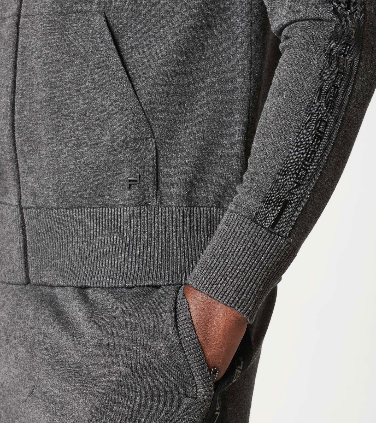Side Near Middle view of product with ean 4056487003009