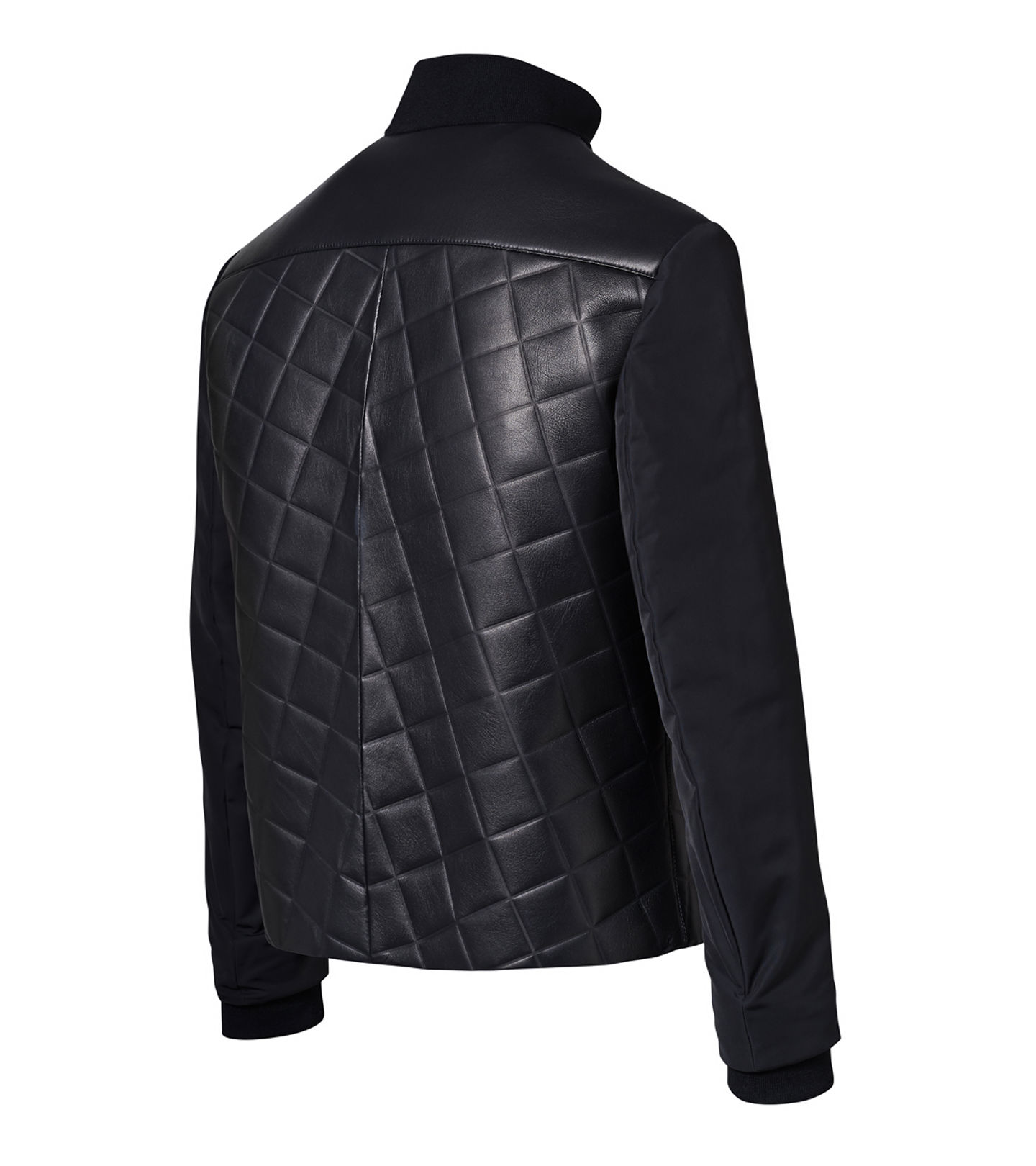 Back view of product with ean 4046901689773