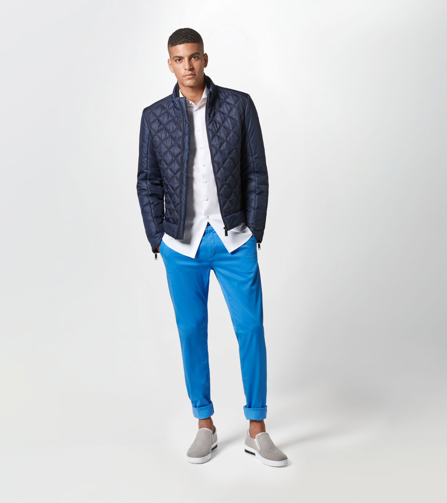 Front Wide view of product with ean 4046901896102