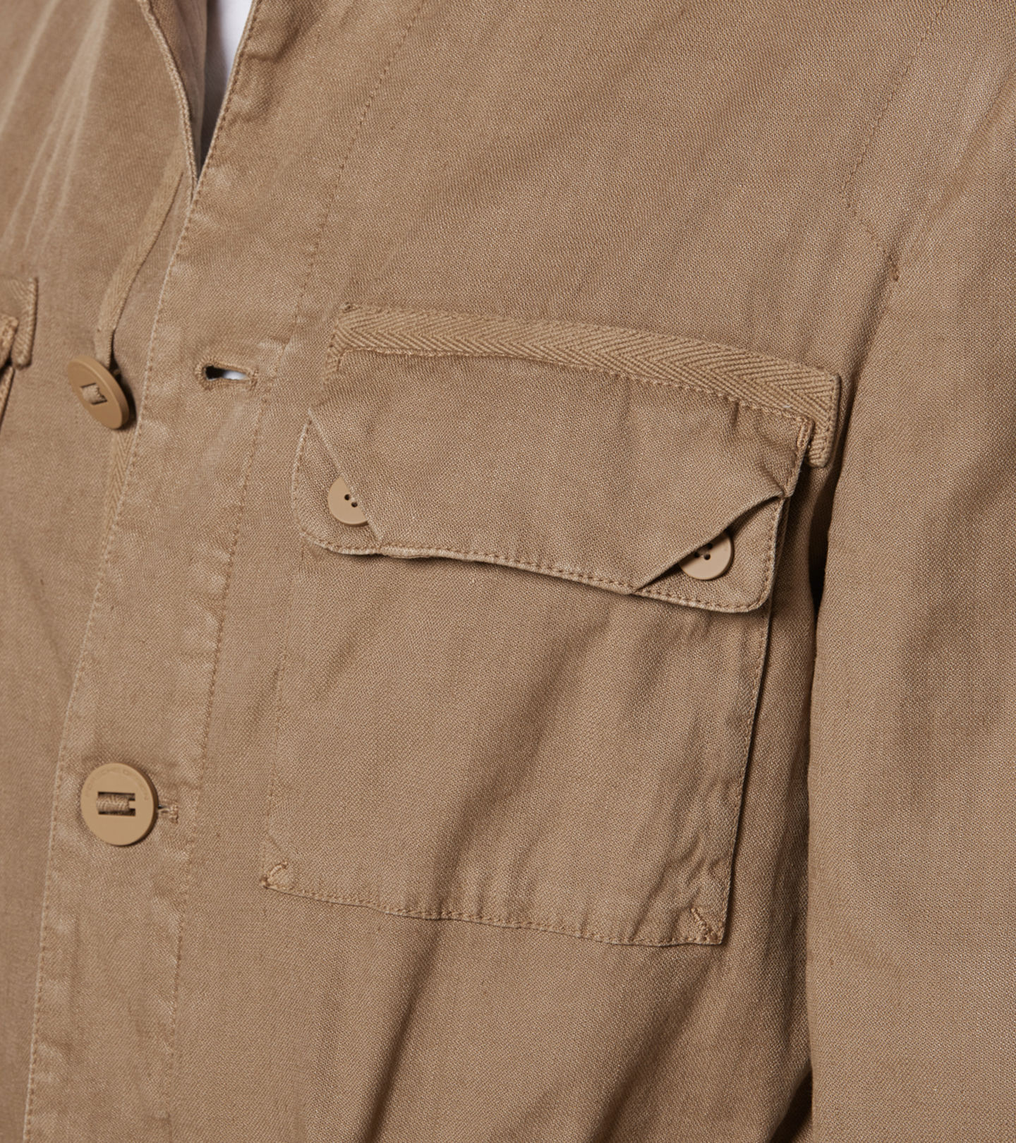 Side Near Middle view of product with ean 4046901902162
