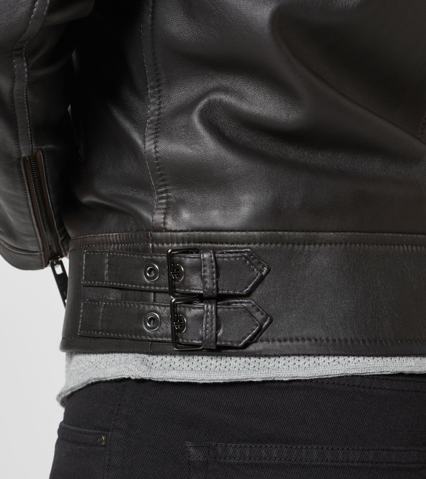 Side Near Middle view of product with ean 4046901906566