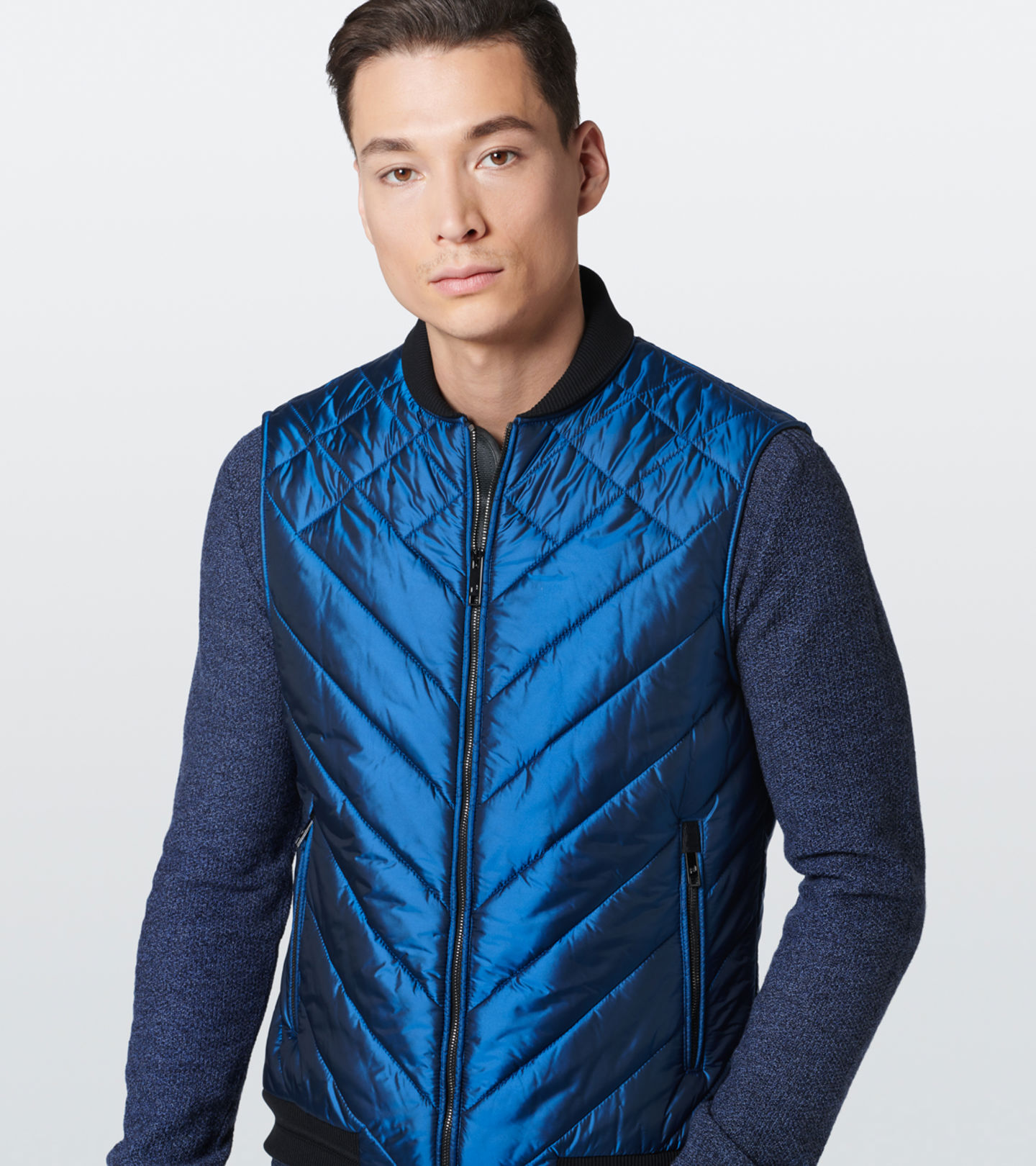 Front Near view of product with ean 4046901143299