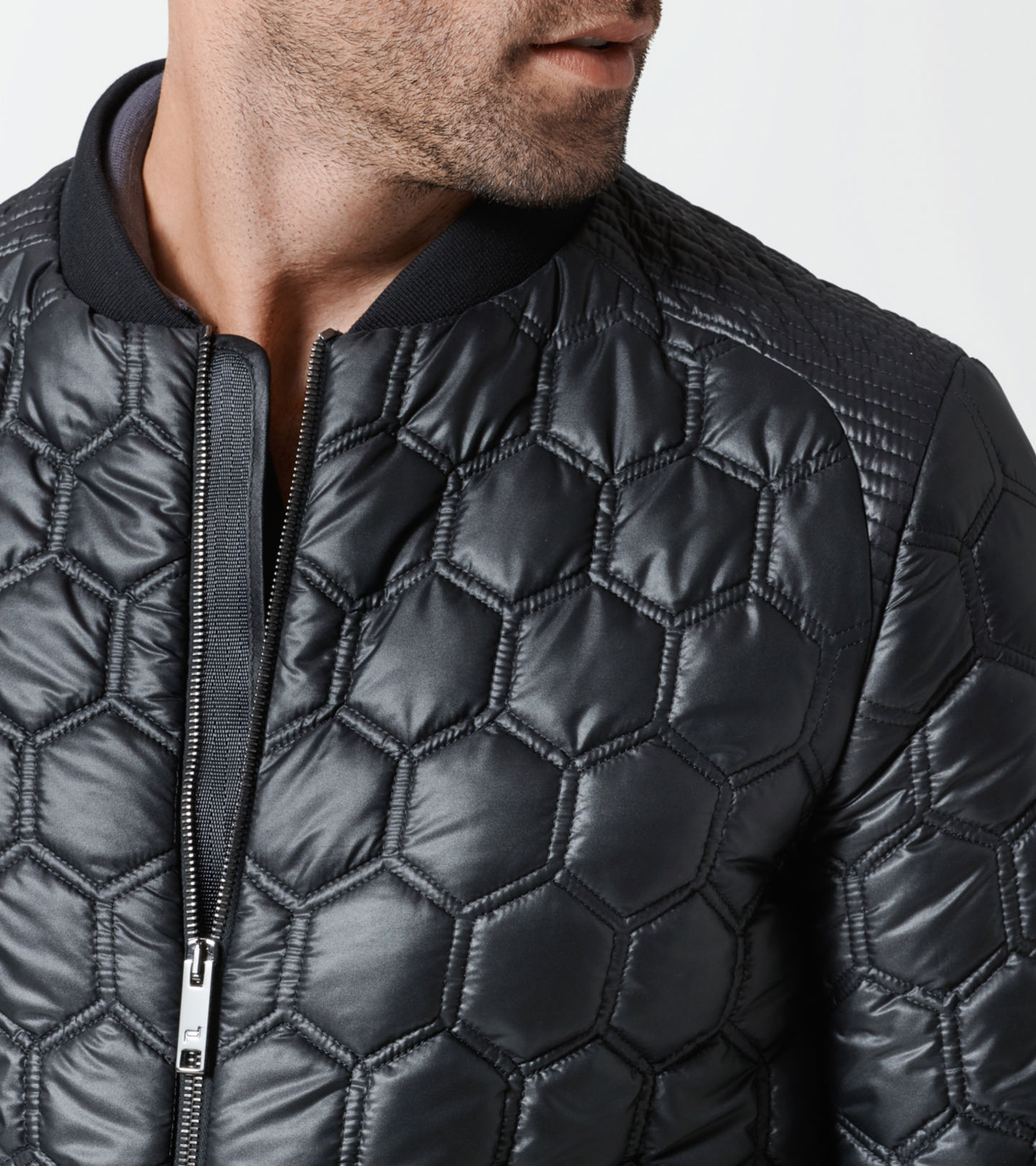 Front Near view of product with ean 4046901679446
