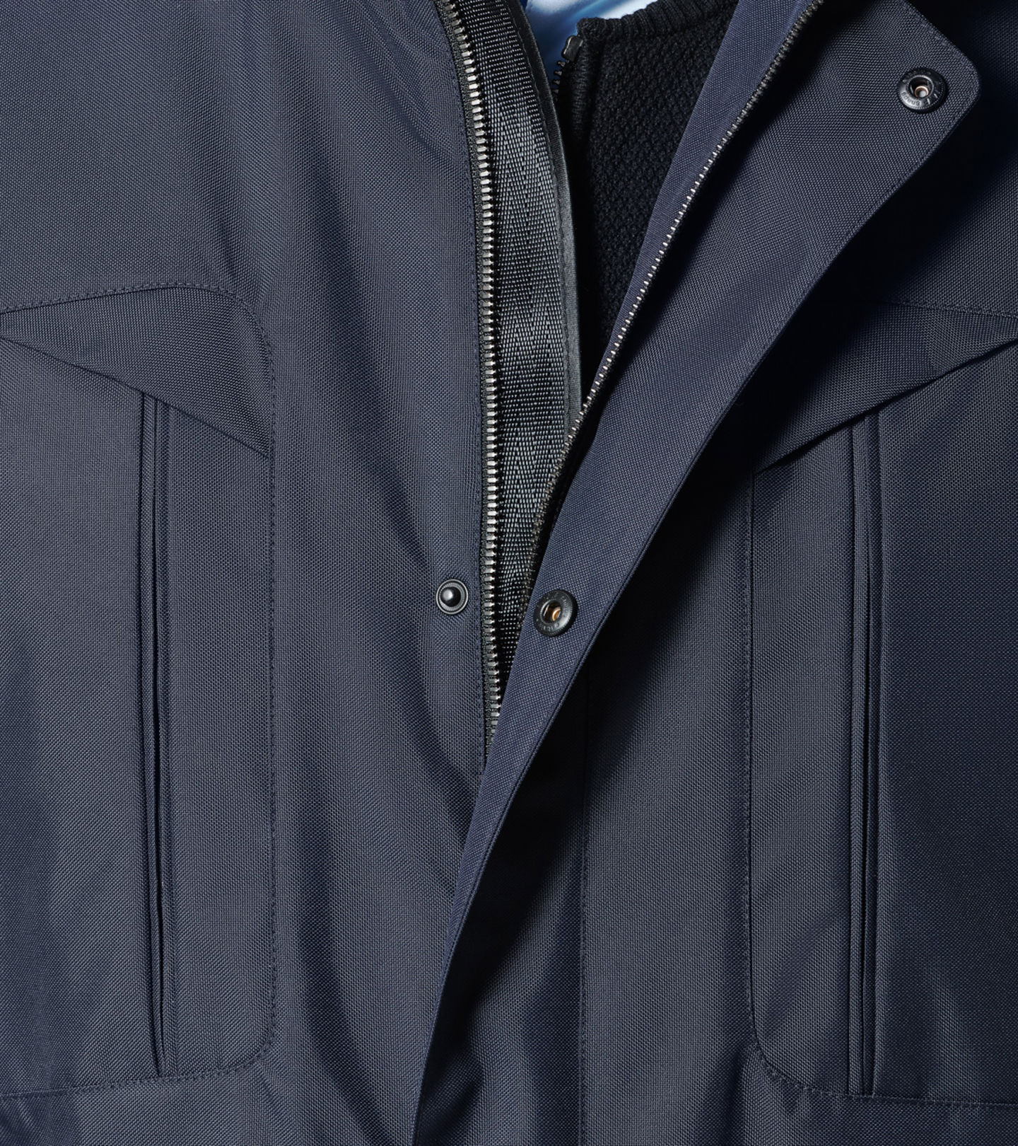 Front Near view of product with ean 4046901679569