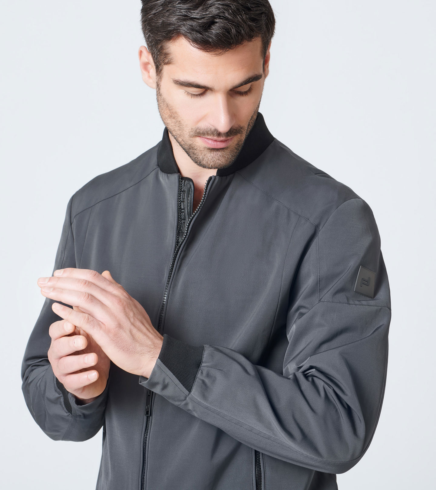 Front Near view of product with ean 4046901545208