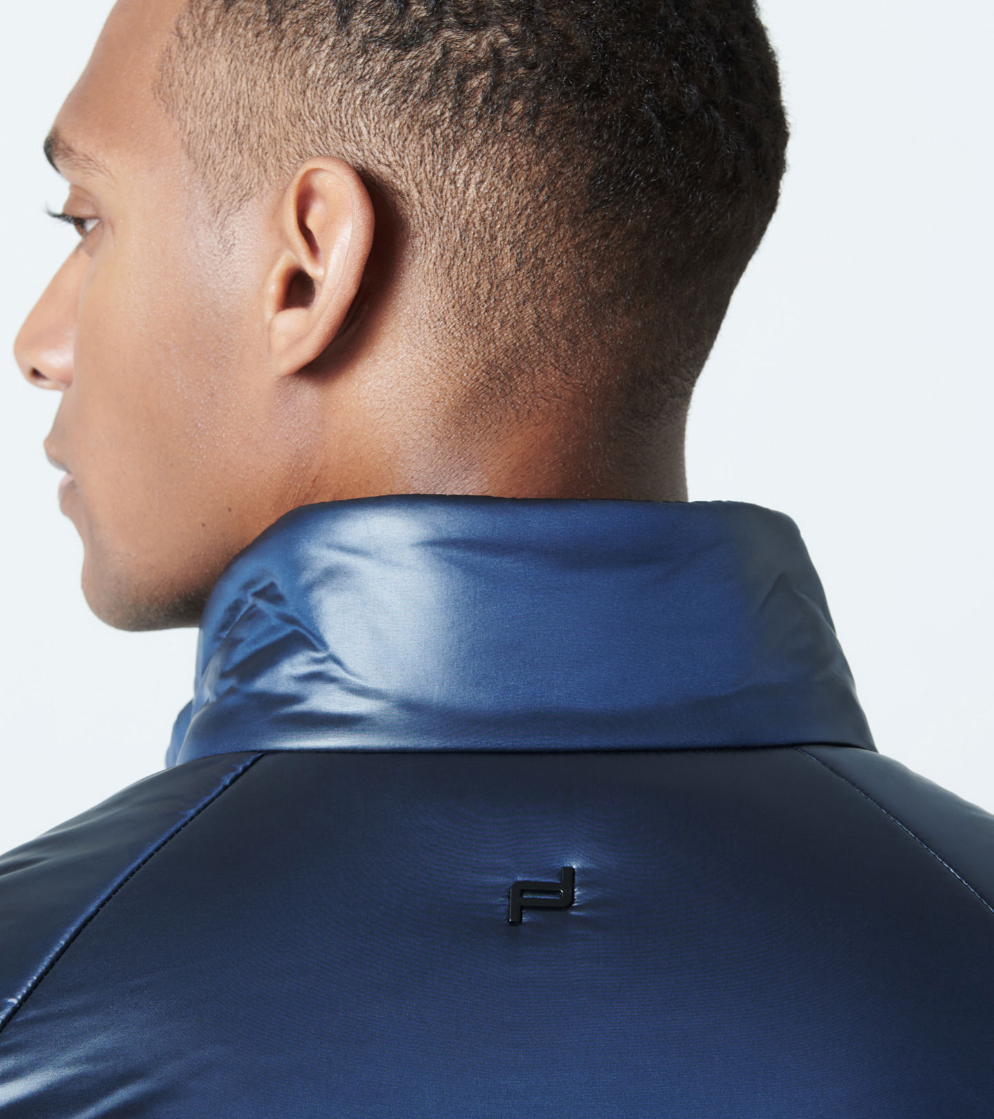 Front Wide view of product with ean 4046901569297