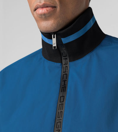 Front Near view of product with ean 4056487036199