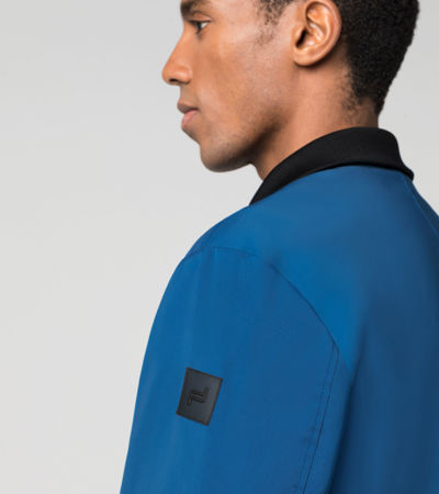 Side Near Middle view of product with ean 4056487036199