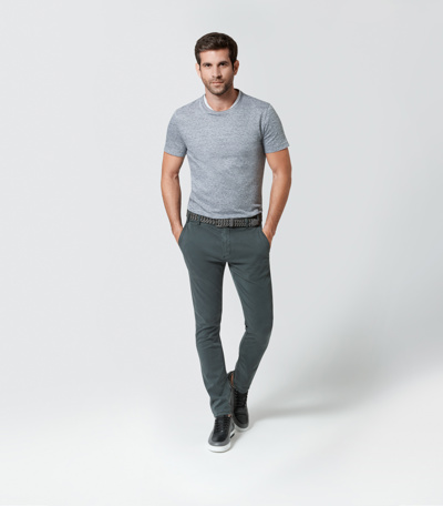 Front Near view of product with ean 4046901680329