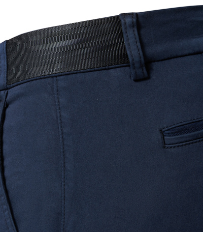 Side Near Middle view of product with ean 4046901680558