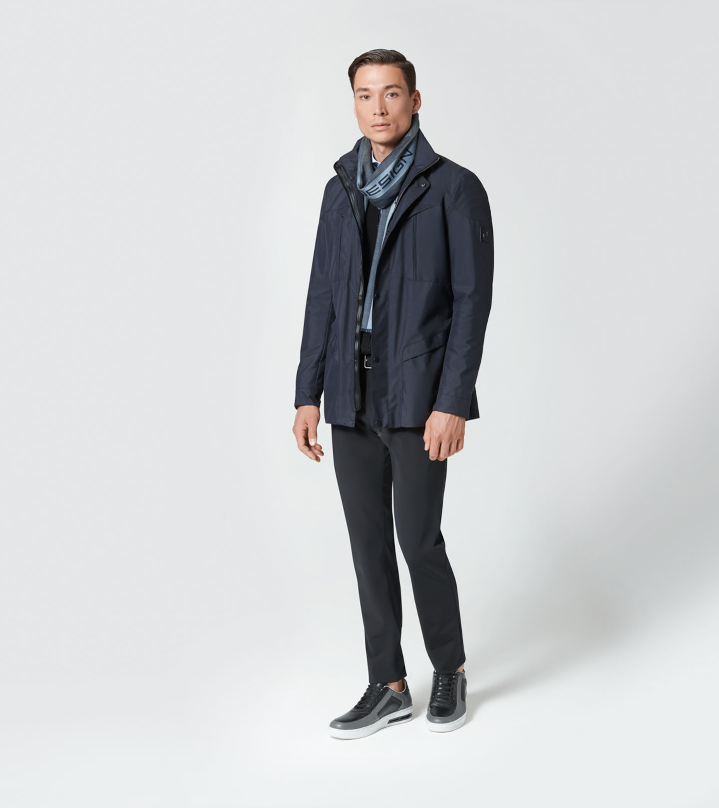 Side Near Middle view of product with ean 4046901915162