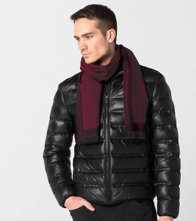 Front Near view of product with ean 4056487010885