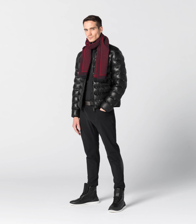 Side Near Middle view of product with ean 4056487010885