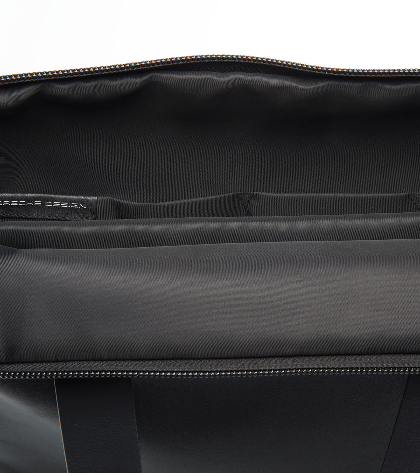 Front Near view of product with ean 4046901677114