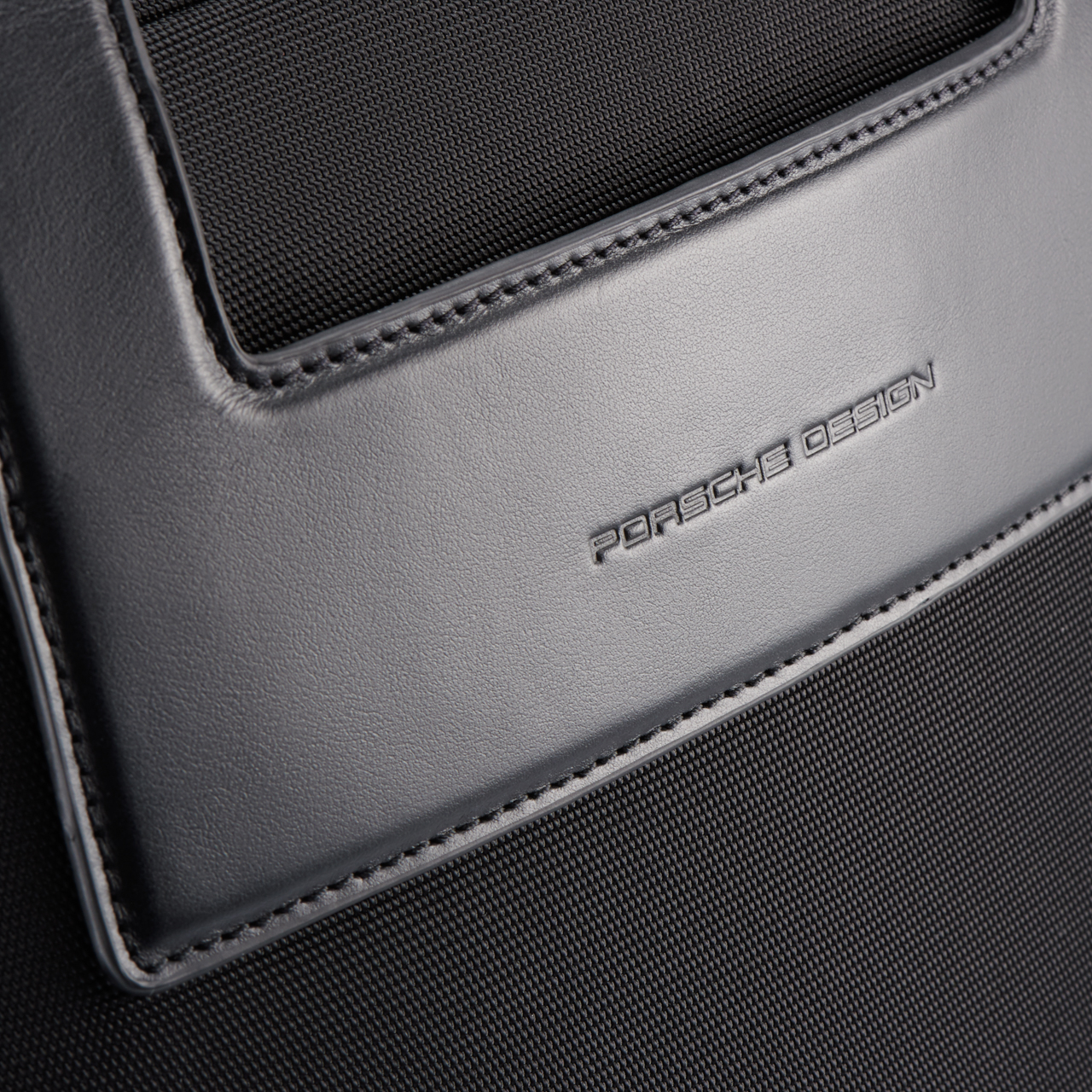 Oh jee kijken salaris Metropolitan M Backpack - Business Backpack for Men | Porsche Design |  Porsche Design