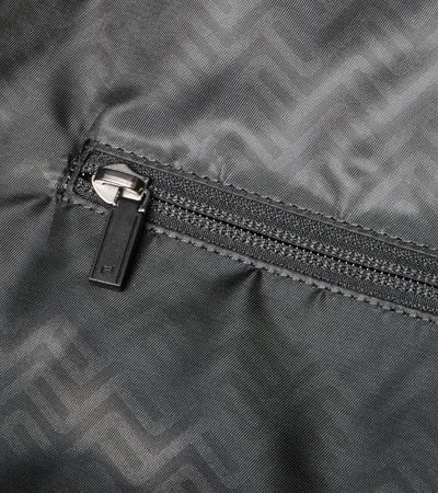 Side Near Middle view of product with ean 4046901647155