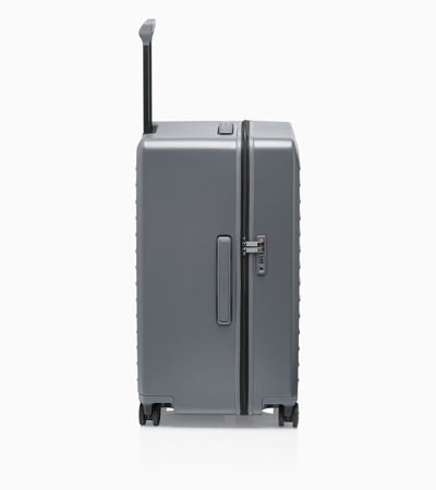 Back view of product with ean 4056487000497