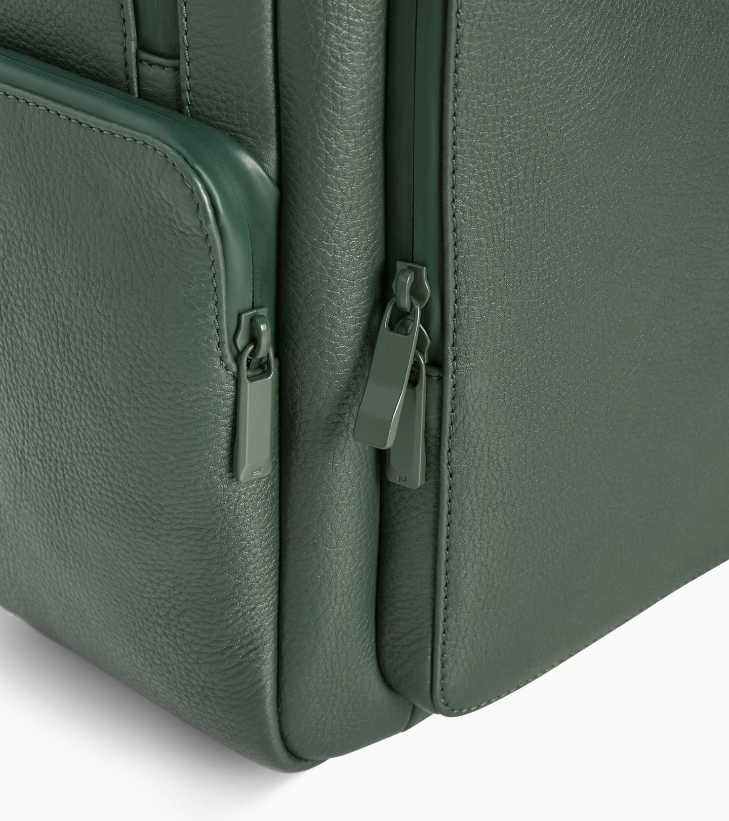 Side Wide view of product with ean 4056487038766
