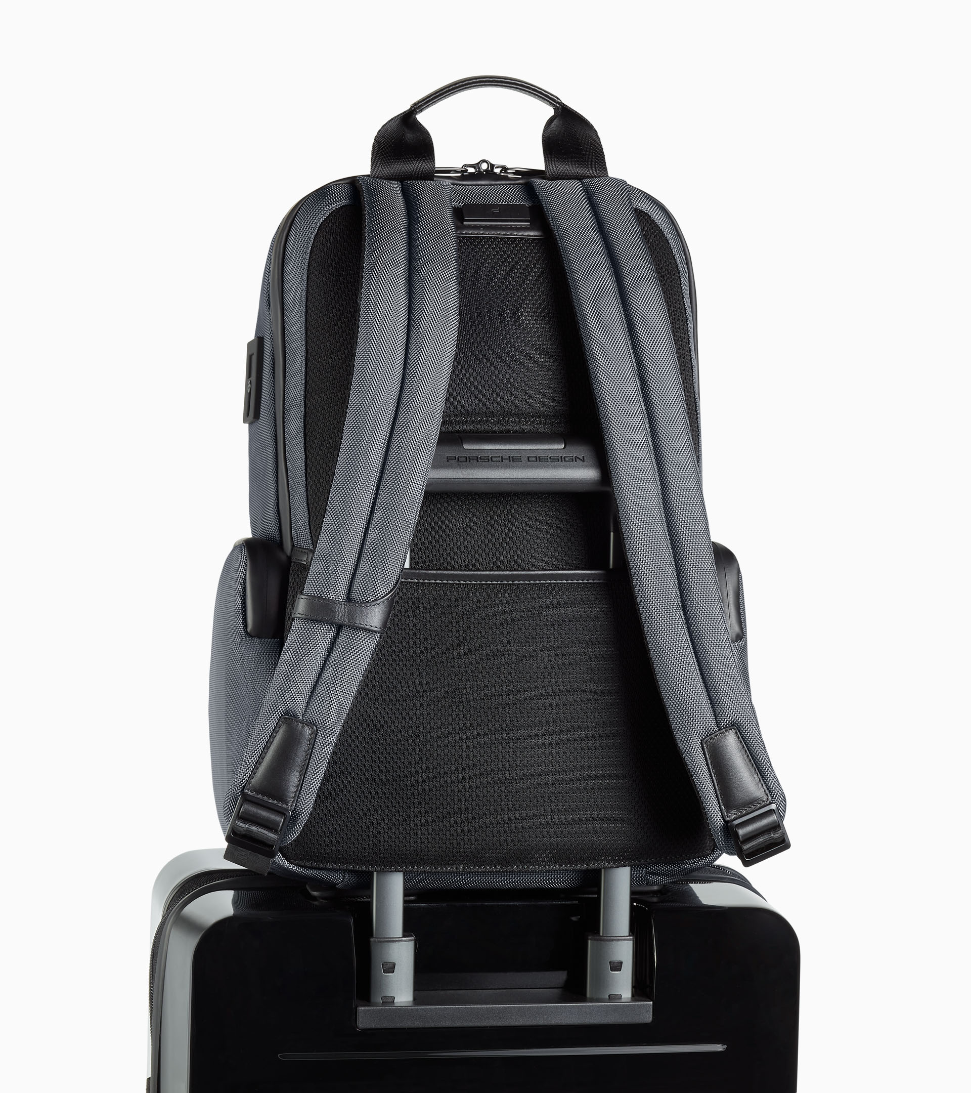 Roadster Pro Backpack M1 - Business Backpack for Men | Porsche Design ...