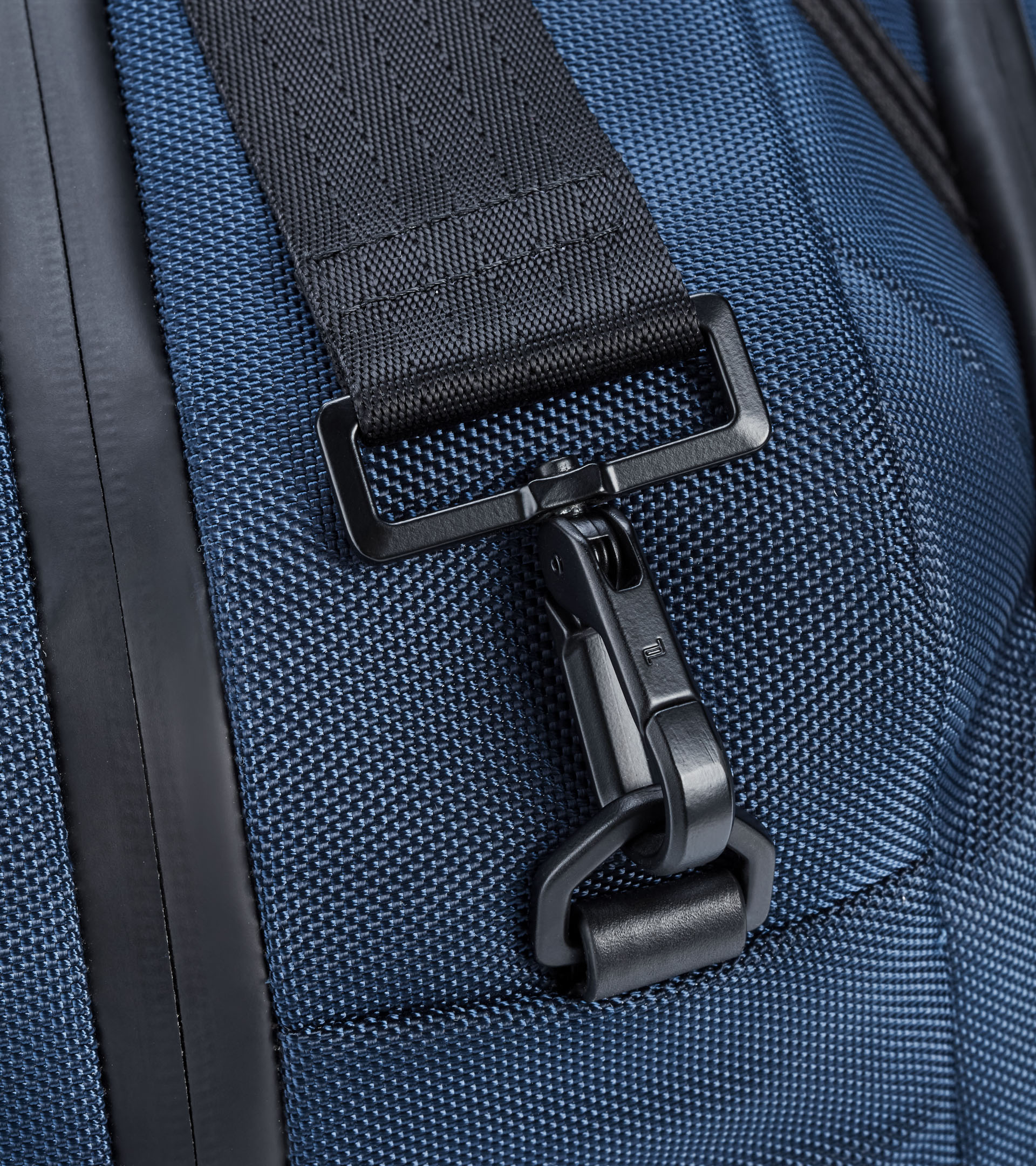 Roadster Pro Weekender S - Weekenders & Shoppers for Men | Porsche 