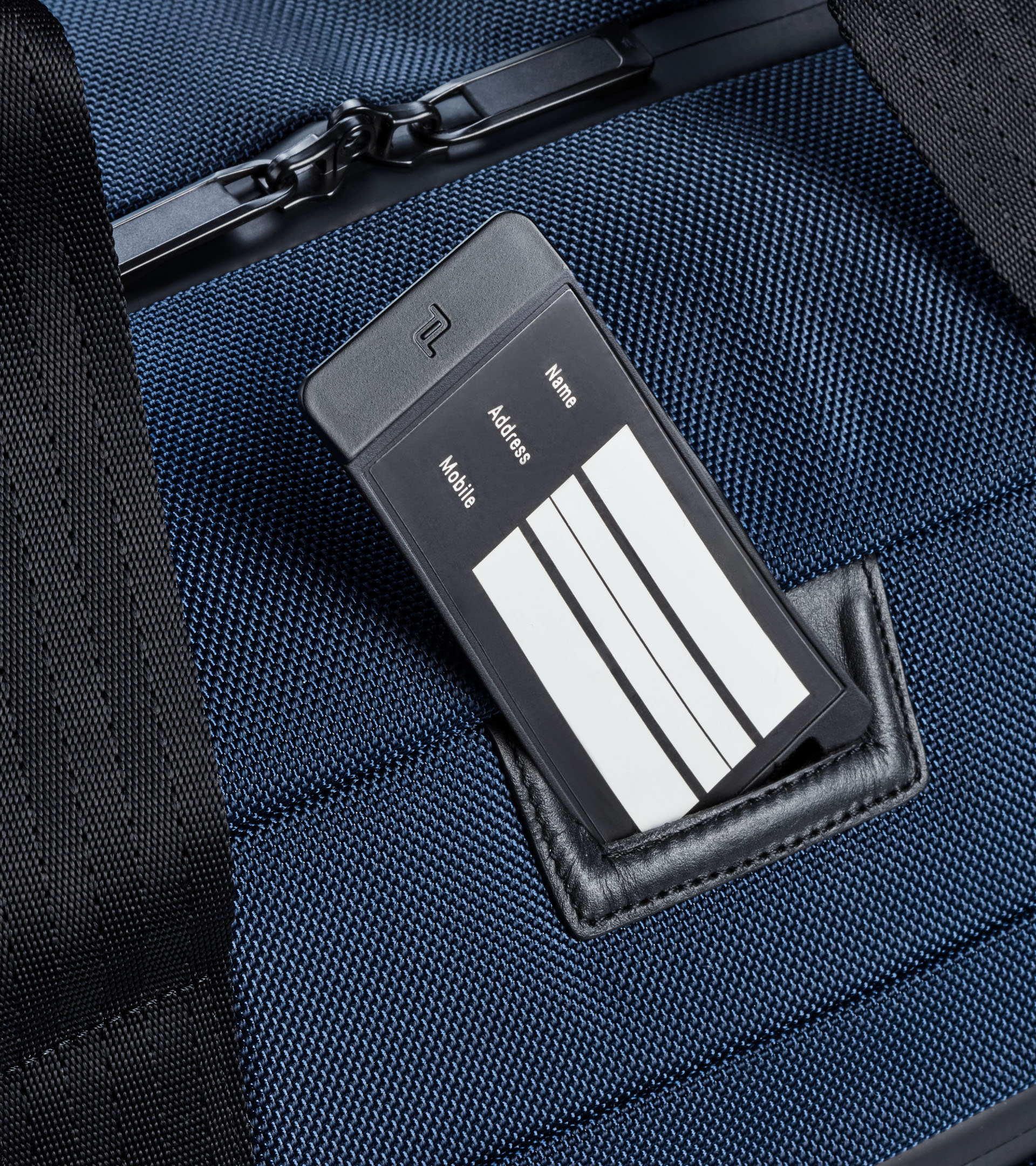 Roadster Pro Weekender S - Weekenders & Shoppers for Men | Porsche 