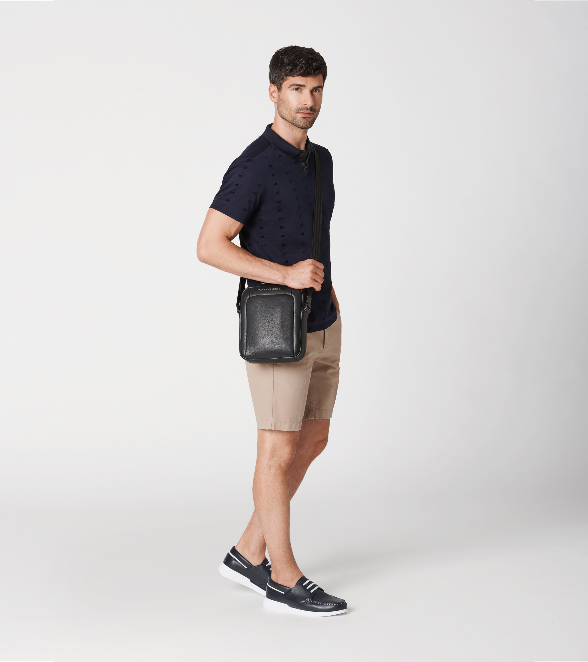 Roadster Leather Shoulderbag XS - Men's Shoulder Bag - Practical &  Comfortable, Porsche Design