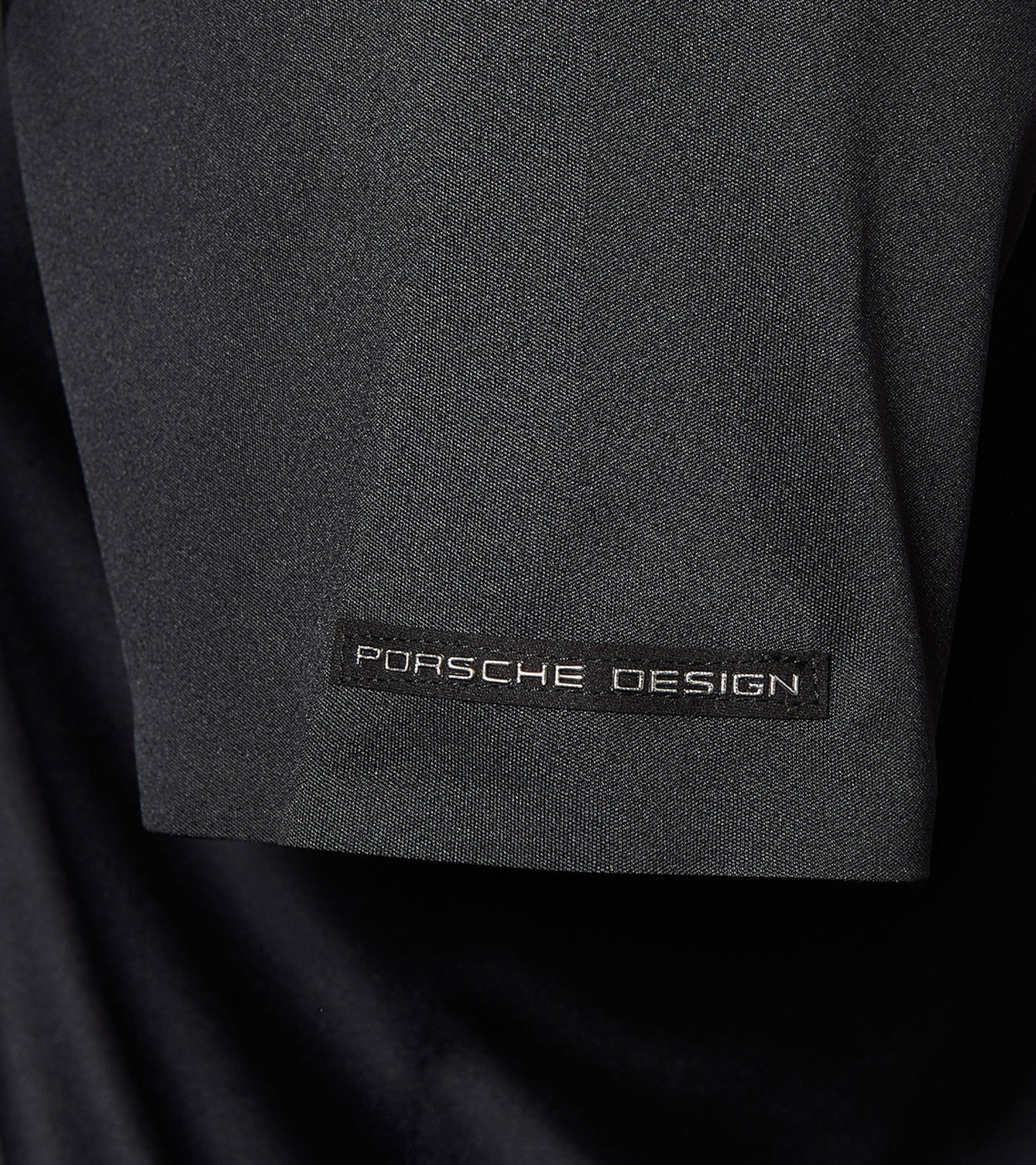 Side Near Middle view of product with ean 4046901658014