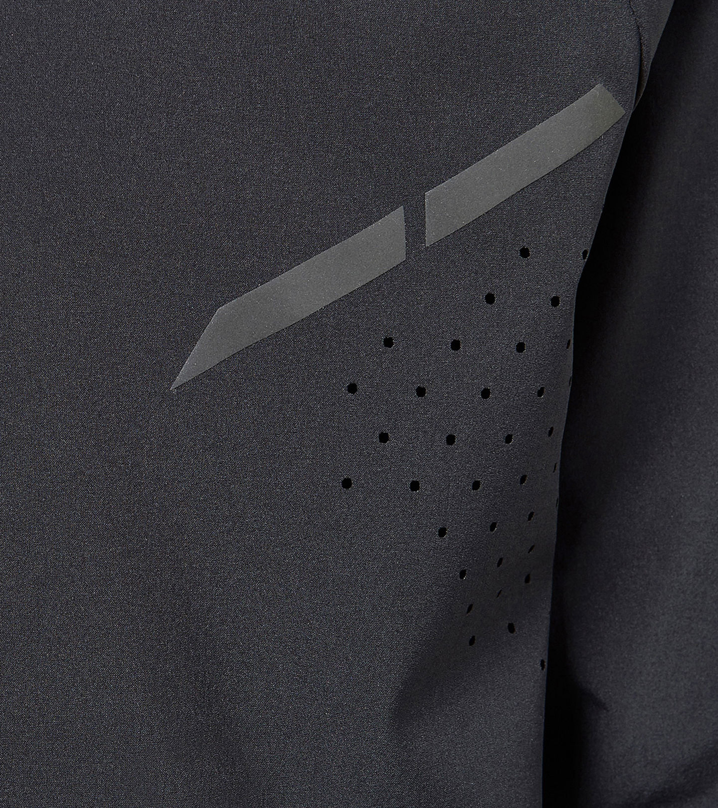 Side Near Middle view of product with ean 4046901665906